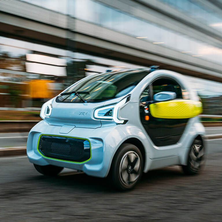  messages.is_xev_partner 